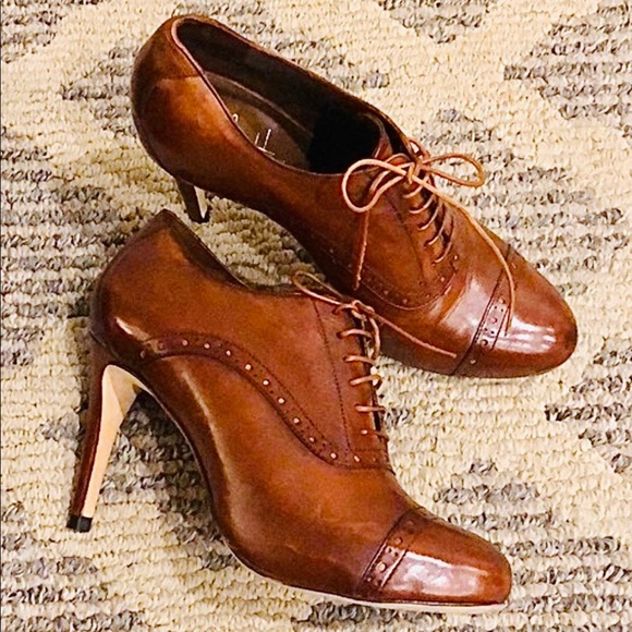 Cole Hahn Violet Oxford Pumps - Picture 3 of 6